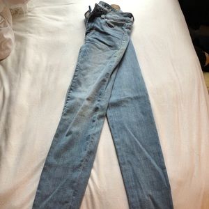 American Eagle medium wash jeans